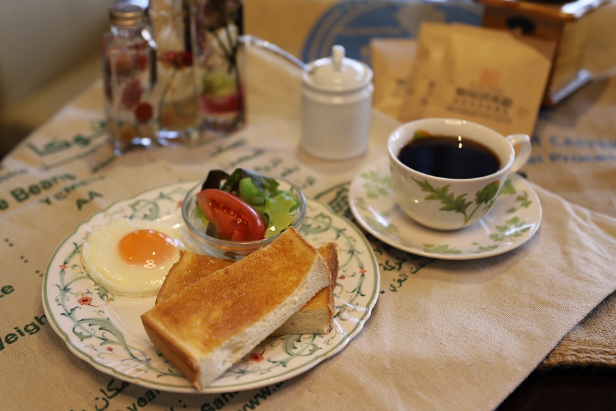 モーニングトースト　600円